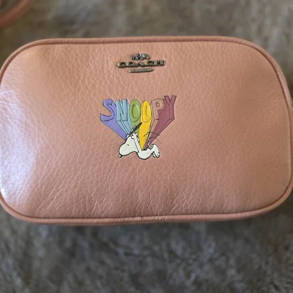 Coach x Peanuts Snoopy Rainbow Pink Leather Mini Crossbody Bag NWT F1777 Rare - Picture 4 of 14
